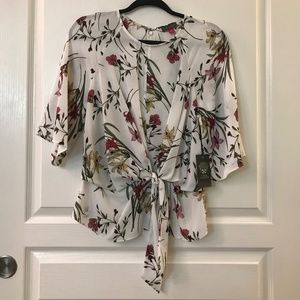 NWT Vince Camuto Tie Front Ivory Floral Blouse